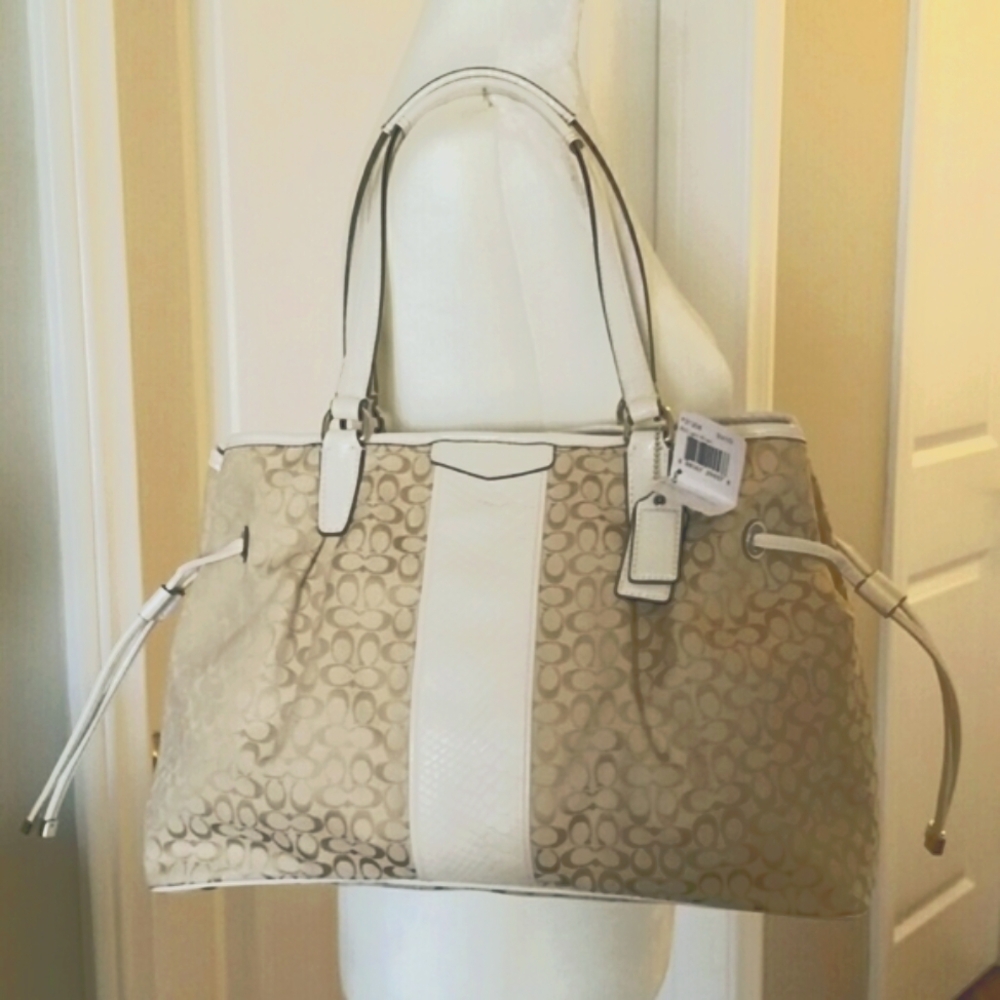 SOLD ✨👜 COACH SATCHEL Tote Purse Bag Canvas Python Trim